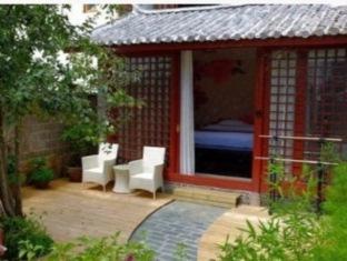 Free Cloud Guesthouse 麗江市 エクステリア 写真